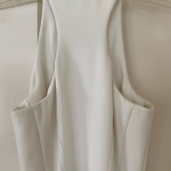 BCBG IVORY TULIP DRESS - Picture 3 of 12